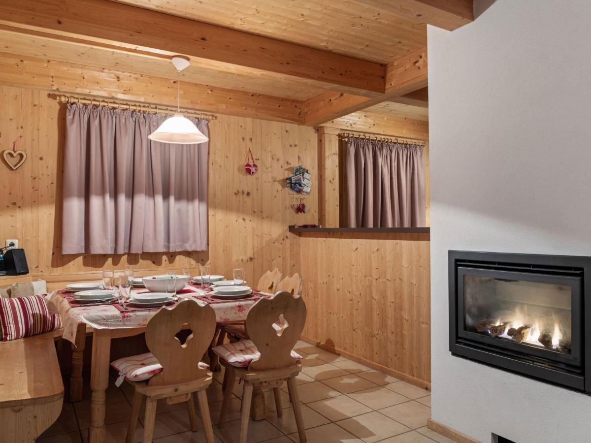 Chalet In St Georgen Ob Murau With Hot Tub سانكت جورجين أوب موراو المظهر الخارجي الصورة