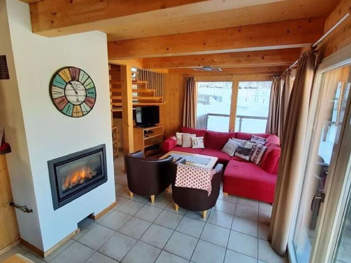 Chalet In St Georgen Ob Murau With Hot Tub سانكت جورجين أوب موراو المظهر الخارجي الصورة