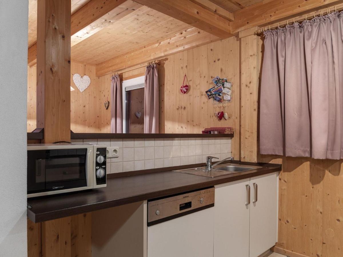 Chalet In St Georgen Ob Murau With Hot Tub سانكت جورجين أوب موراو المظهر الخارجي الصورة